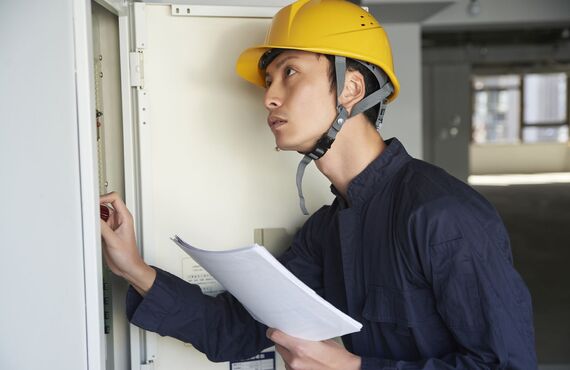 未経験者歓迎の求人を実施中です | 仙台で丁寧な電気工事を行っている株式会社Erfolg
